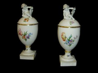 Vintage Rare Royal Copenhagen Pair Saxon Flora Flower Cherubs Covered Urn Vases