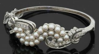 Vintage Heavy 18k Wg 1.  26ctw Vs Diamond/4mm Pearl Cluster Hinged Bangle Bracelet