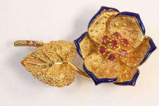 Vintage Designer Signed 18k Yellow Gold Natural Ruby Enamel Rose Flower Brooch