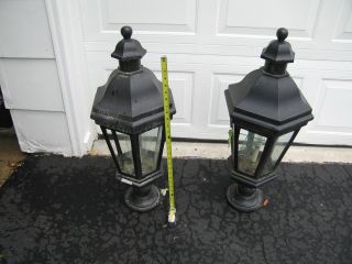 Exterior Lighting Fixture; Street Light Type; Top Of Wall Light; Used; Black;