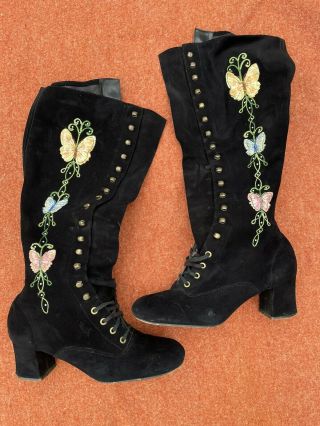 Vintage 60s 70s Gogo Boots Boots Floral Butterfly Embroidered Hippie Penny Lane