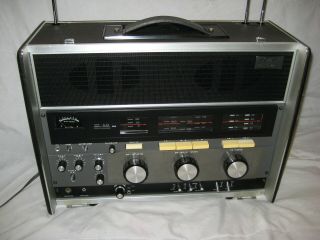 Vintage Sony Crf - 230b World Zone 23 Band Radio
