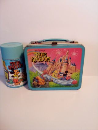 Vintage Walt Disney World Of Magic Kingdom Metal Lunchbox Thermos Aladdin 1979