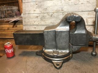 Rare Large Hollands No.  26 Industrial Foundry Swivel Vise 125 Lbs 3