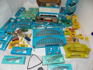 Vintage Marklin Train Set With 3407 In Boxes With Paperwork And Books