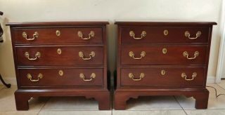 Pair Antique/vtg White Furniture Co.  Solid Mahogany Wood Nightstand End Tables