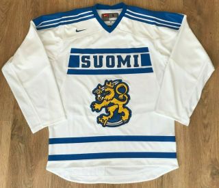 Finland Suomi RARE Nike Hockey jersey size S 2