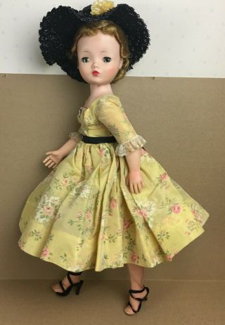 1957 Alexander Cissy Doll In Tagged Yellow Cameo Dress,  Hat,  Shoes,  Hose 2120