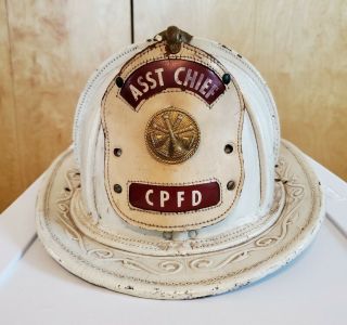 Vintage White Cairns Calumet Park,  Il Assistant Fire Chief Leather Fire Helmet