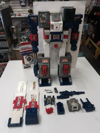 Fortress Maximus 100 Complete Bases 1987 Vintage Hasbro G1 Transformers Look