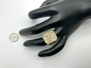 Vintage 14k Yellow Gold And Diamonds Masonic Men’s Ring Size 10.  25,  12.  3 Grams