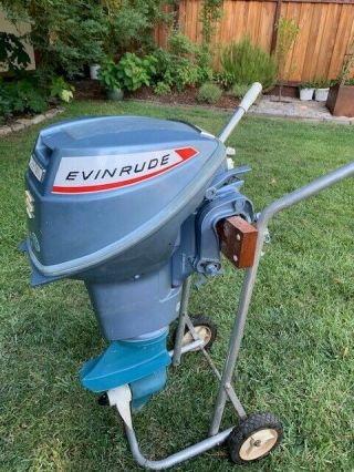 Vintage Evinrude 1967 9.  5 Hp Outboard Motor With Stand And Gas Tank