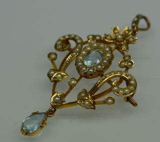 A Fine Antique Art Nouveau 9ct Gold Aquamarine & Seed Pearl Pendant / Brooch