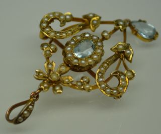 a fine antique Art Nouveau 9ct gold Aquamarine & seed pearl pendant / brooch 6
