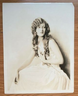 Dolores Costello / Alfred Cheney Johnston / 1924 B 