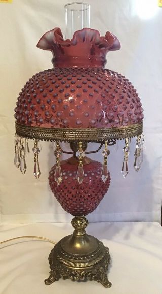 Vintage Fenton Art Glass Cranberry Opalescent Hobnail Lamp With Prisms H1