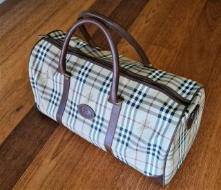 Burberry Vintage Haymarket Classic Check Large Duffel Travel Bag.  Pristine.