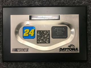 Jeff Gordon Daytona 500 Actual Piece Of Race Track Mounted Memories Limited Ed.