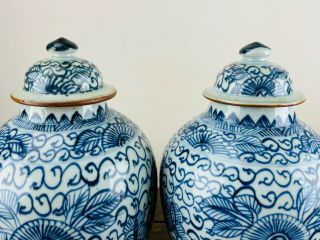 Antique Chinese Porcelain Ginger Jars Lidded Vase Blue and White Kangxi 3