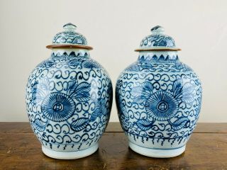 Antique Chinese Porcelain Ginger Jars Lidded Vase Blue and White Kangxi 5