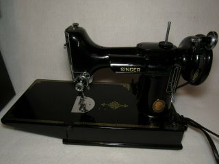 Vintage 1952 Singer 221 - I Featherweight Sewing Machine & Case With Accessories