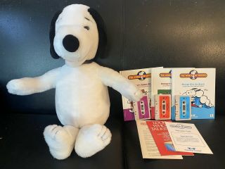 Talking Stuffed Animal Snoopy 1986 World Of Wonder Toy,  Cassettes & Books