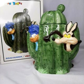 Vintage Looney Tunes Road Runner Wile Coyote Cookie Jar 1993 Warner Bros W/ Box