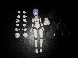 Daibadi Production Polynian Fmm Clover Update Ver.  Complete Model Action Figure