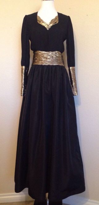 Valentino Boutique Women’s Black Silk/taffeta /gold Lame Gown Vintage Size Sma