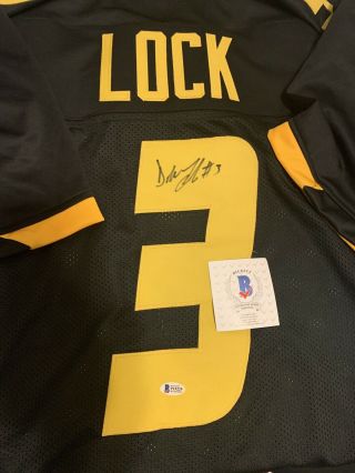 Drew Lock Autographed Missouri Jersey W/beckett