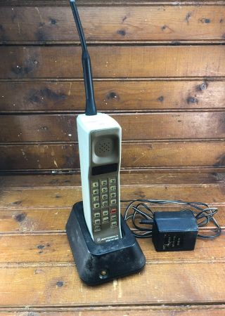 Vintage Motorola Dynatac Early " Brick " Cellular Mobile Phone W/base