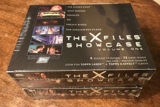 The X - Files Showcase Volume One - 2 Factory Boxes & 13 Packs Topps 1997