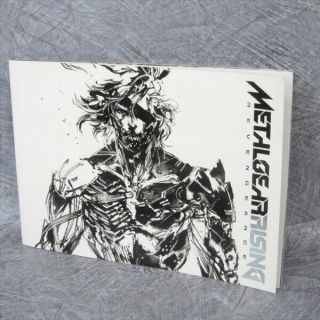 Metal Gear Rising Revengeance Yoji Shinkawa Art Book 2013 Ps3 Ltd