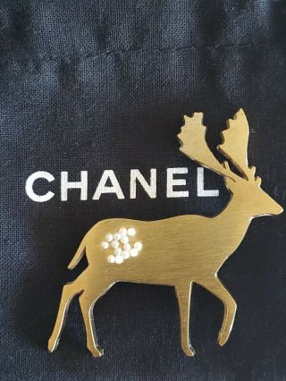 Auth.  2001 Vintage Rare Chanel Deer Pin Brooch Gold Tone Metal Cc Pearl Logo