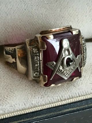 Vintage 10k Gold Masonic Ring With Diamonds And Simulated Ruby - Sz 10 1/2.