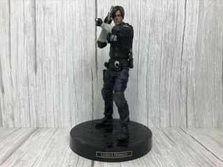 Biohazard Resident Evil 2 Leon Scott Kennedy 1/6 Scale Figure Statue