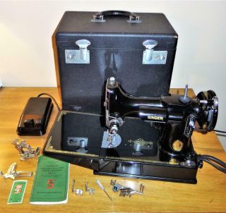 Vintage 1948 Singer Featherweight 221 - 1 Ah Sewing Machine W/case & Access