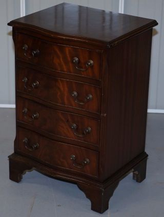 LOVELY SIZED FLAMED MAHOGANY VENEER SIDE TABLE BANK / CHEST OF DRAWERS CAMPAIGN 4