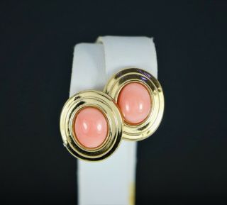 $1,  750 Vintage 14k Yellow Gold Oval Cabochon Pink Angel Skin Coral Stud Earrings
