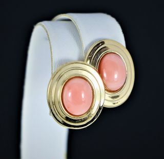 $1,  750 Vintage 14K Yellow Gold Oval Cabochon Pink Angel Skin Coral Stud Earrings 4