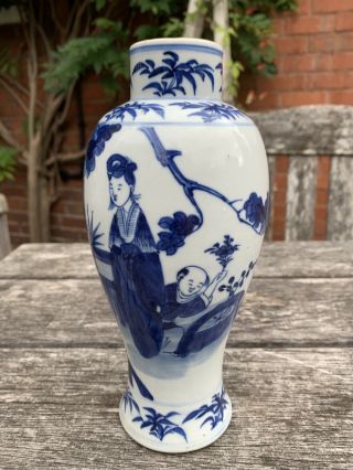 Antique C19th Chinese Porcelain Vase - Double Blue Ring Mark To Base
