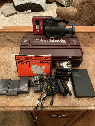 Vintage 1980’s Jvc Gr - C1 Video Movie Camcorder With All Accessories And Case