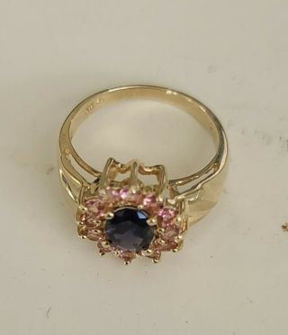 VINTAGE Color changing 10k gold alexandrite & pink sapphires ring.  10k gold 4