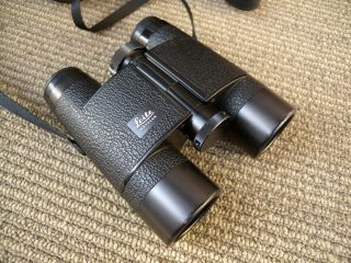 vintage Leitz binoculars 8x32 great worked with hard case.  Germany. 4