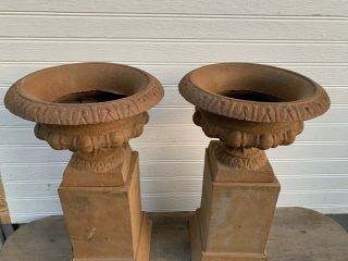 Small Pair Vintage Cast Iron Garden Urns Planters Pedestal Plinths Architectural 4