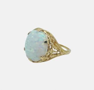 Gorgeous Vintage Solid 14k Yellow Gold And Opal Cocktail Ring Size 5.  5