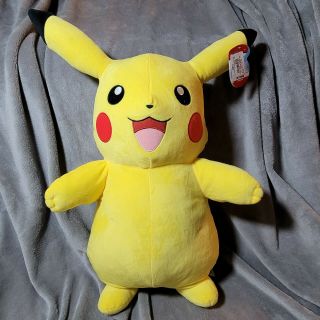 Pokemon Jumbo Pikachu Plush 24 Inch