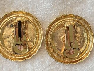 Rare CHANEL Gold Plated Off White Enamel CC Logos Vintage Clip Earrings Estate 4