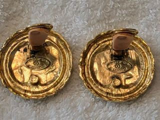 Rare CHANEL Gold Plated Off White Enamel CC Logos Vintage Clip Earrings Estate 5