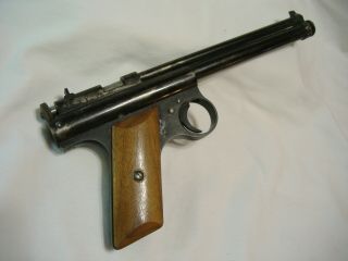 Vintage Benjamin Franklin Model 122 Pump Air Pistol.  22 Cal.  Pellet Pistol